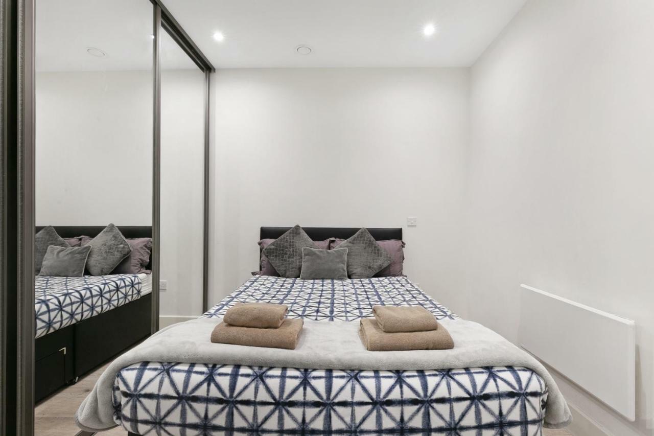 Mondial Apartments At Heathrow Harmondsworth Εξωτερικό φωτογραφία