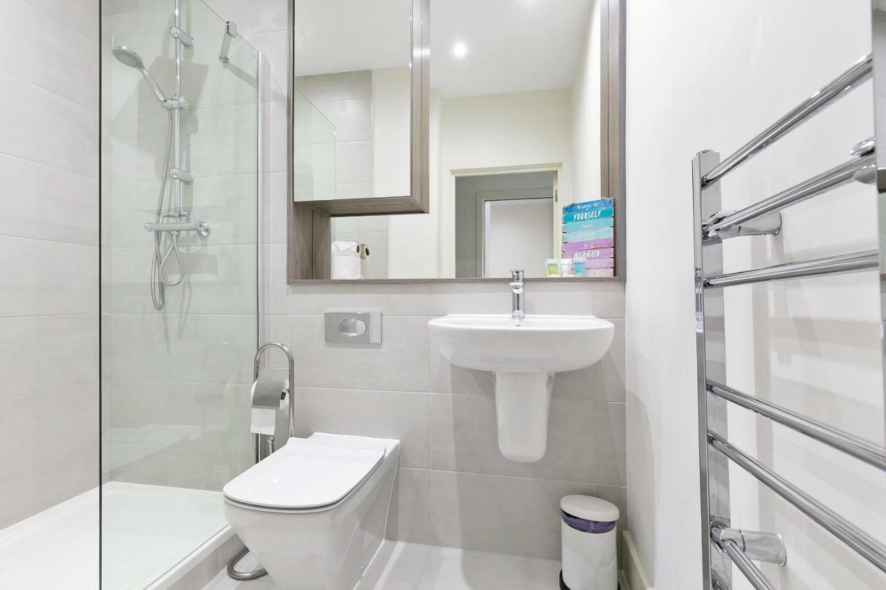 Mondial Apartments At Heathrow Harmondsworth Εξωτερικό φωτογραφία