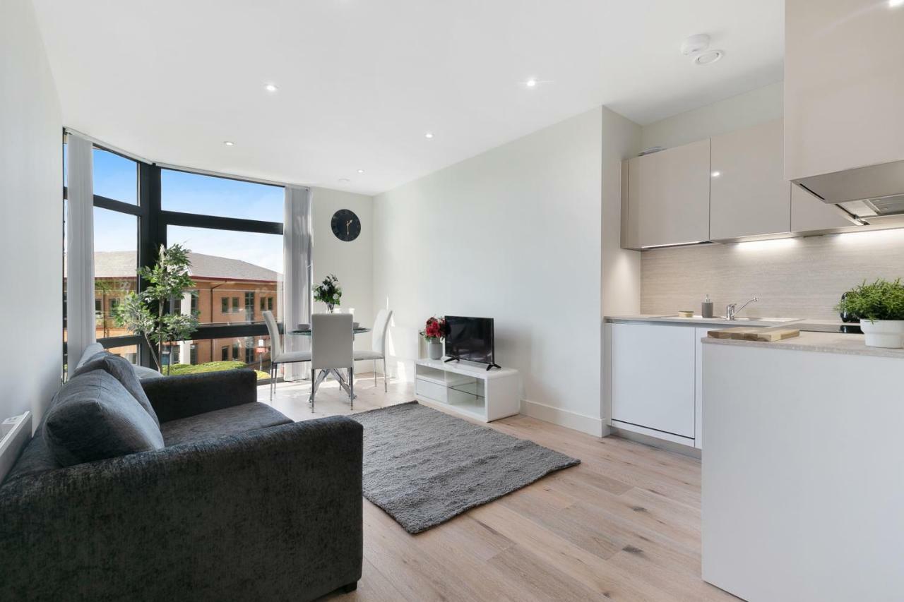 Mondial Apartments At Heathrow Harmondsworth Εξωτερικό φωτογραφία