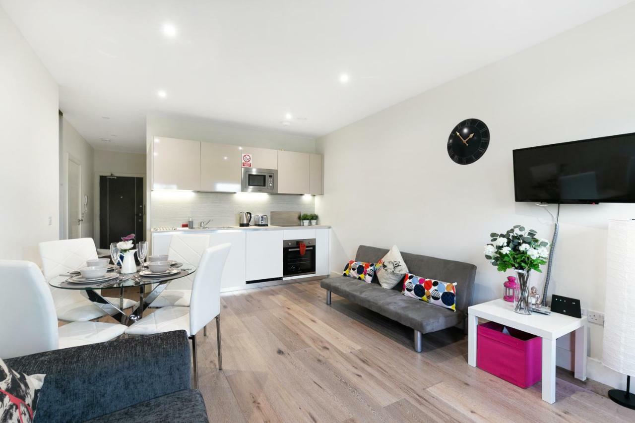 Mondial Apartments At Heathrow Harmondsworth Εξωτερικό φωτογραφία