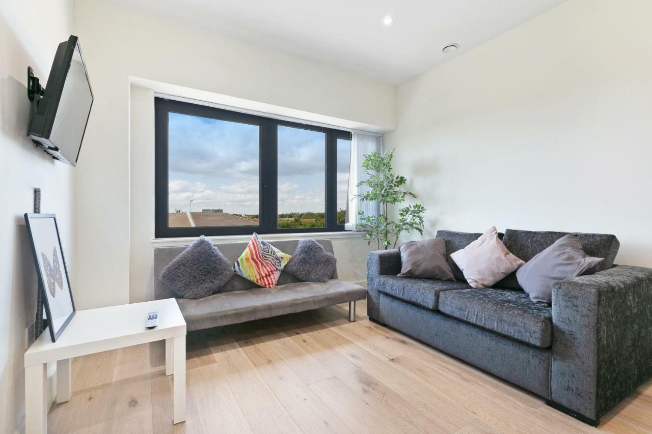 Mondial Apartments At Heathrow Harmondsworth Εξωτερικό φωτογραφία